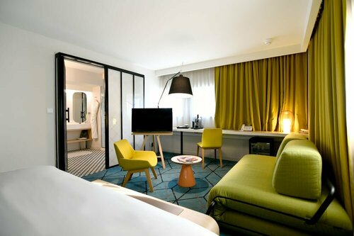 Внешний вид отеля Mercure Nantes Centre Gare в Нанте, фото 4