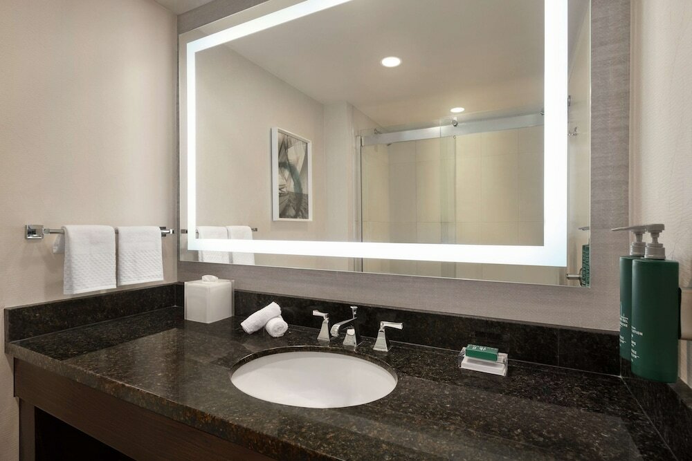 Фото Hilton Tampa Downtown