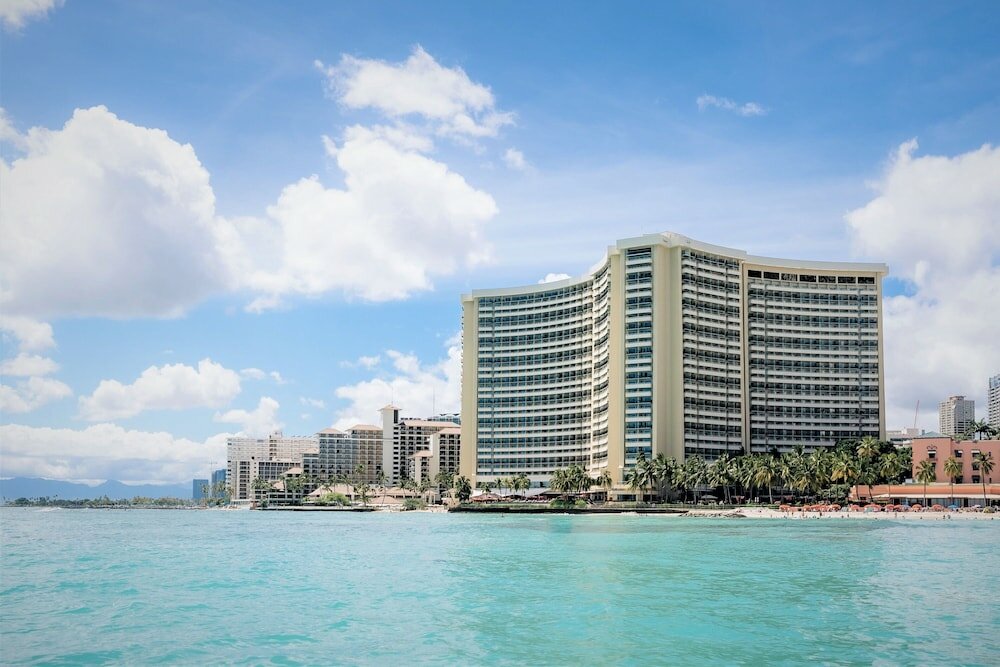 Фото Sheraton Waikiki Beach Resort
