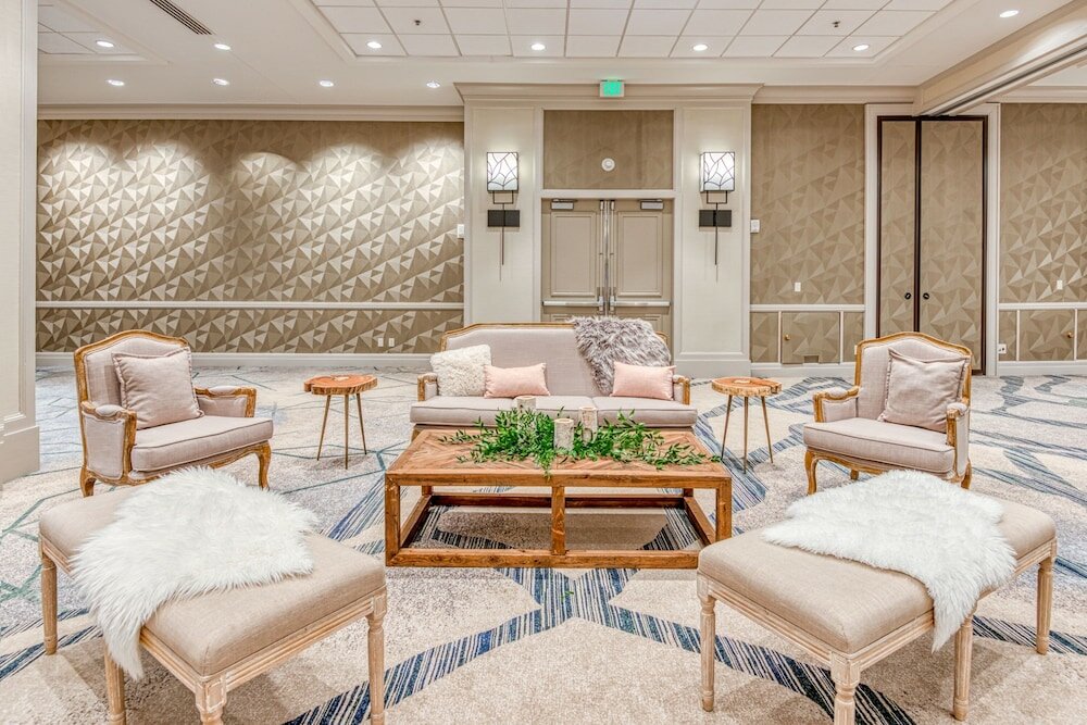 Фото Sheraton Denver Downtown Hotel