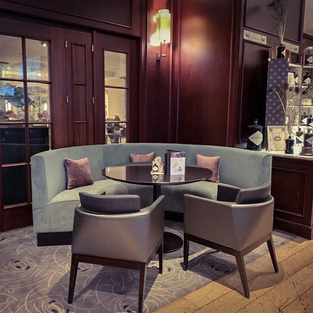 Фото Hilton Antwerp Old Town