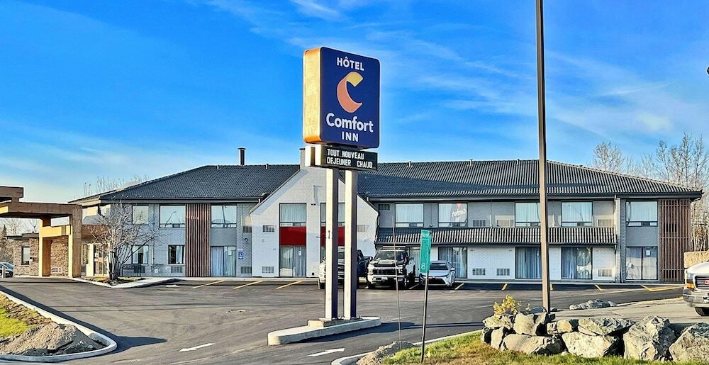 Фото Comfort Inn Rouyn Noranda