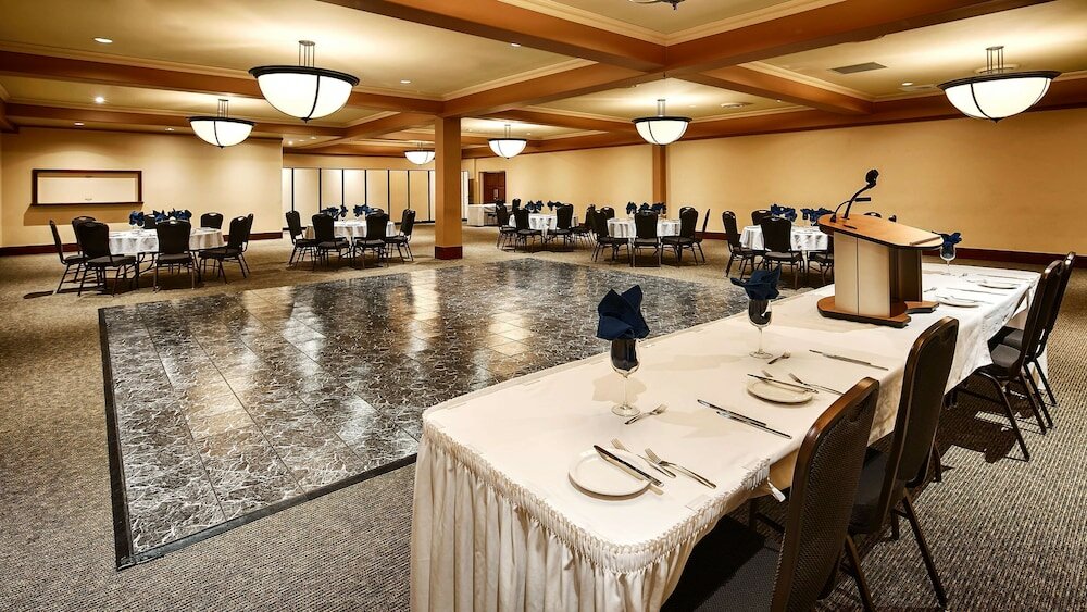 Фото Best Western Plus Barclay Hotel