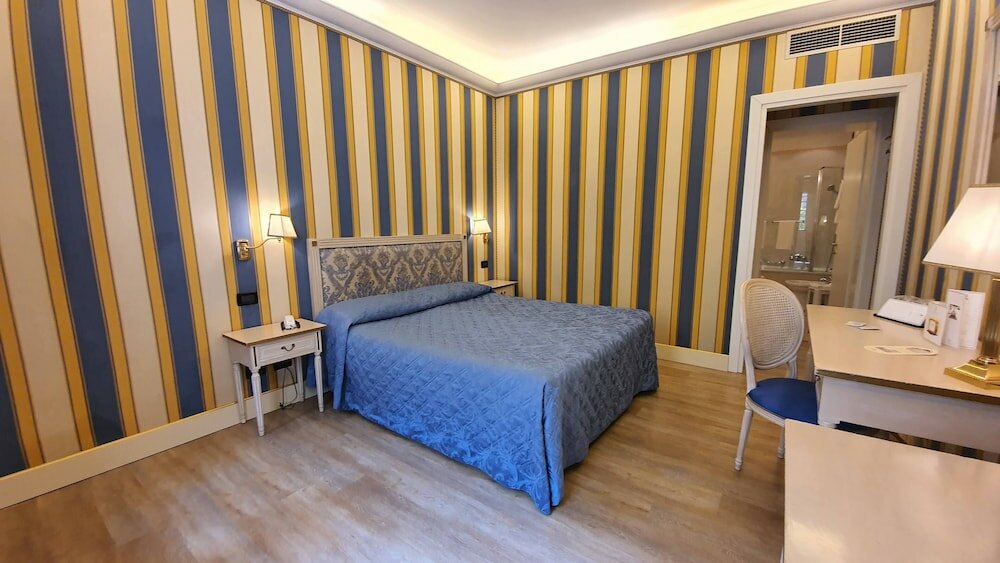 Фото Hotel Carlton on the Grand Canal