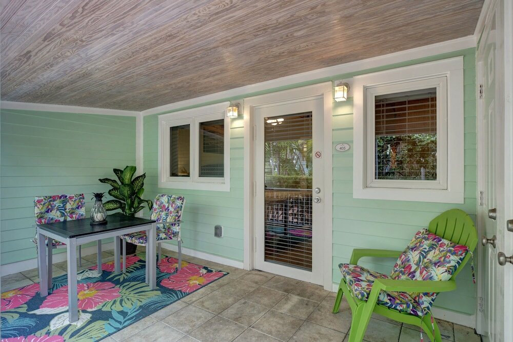 Фото Coconut Mallory Resort And Marina by Kees Vacations