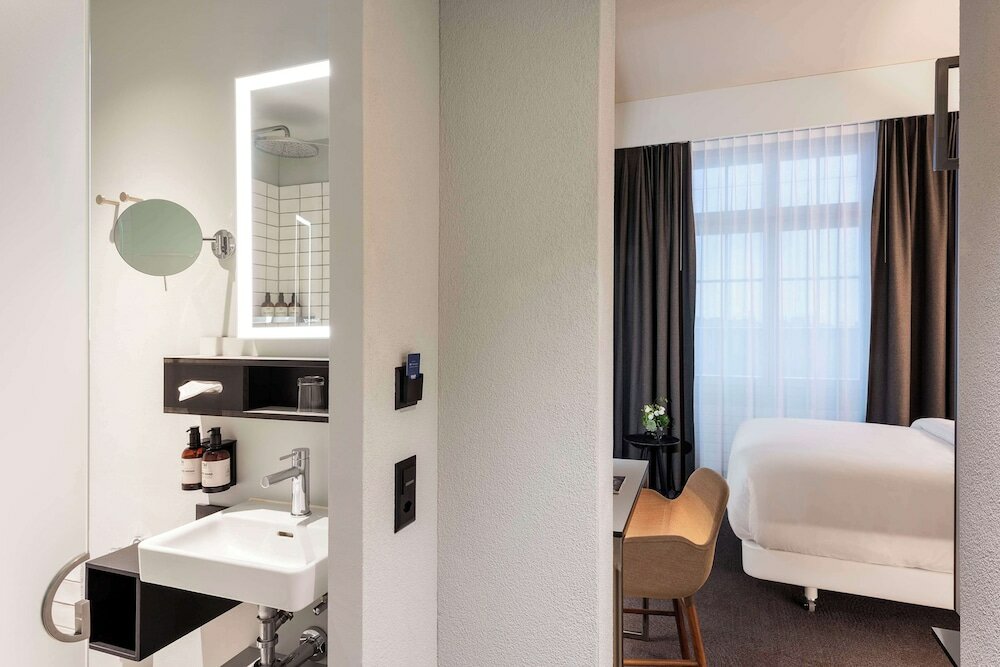 Фото NH Bern The Bristol