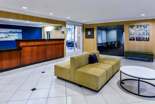 Гостиница SureStay Hotel by Best Western Ontario Airport в Онтарио