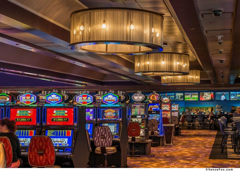 Фото Golden Nugget Hotel & Casino Lake Tahoe