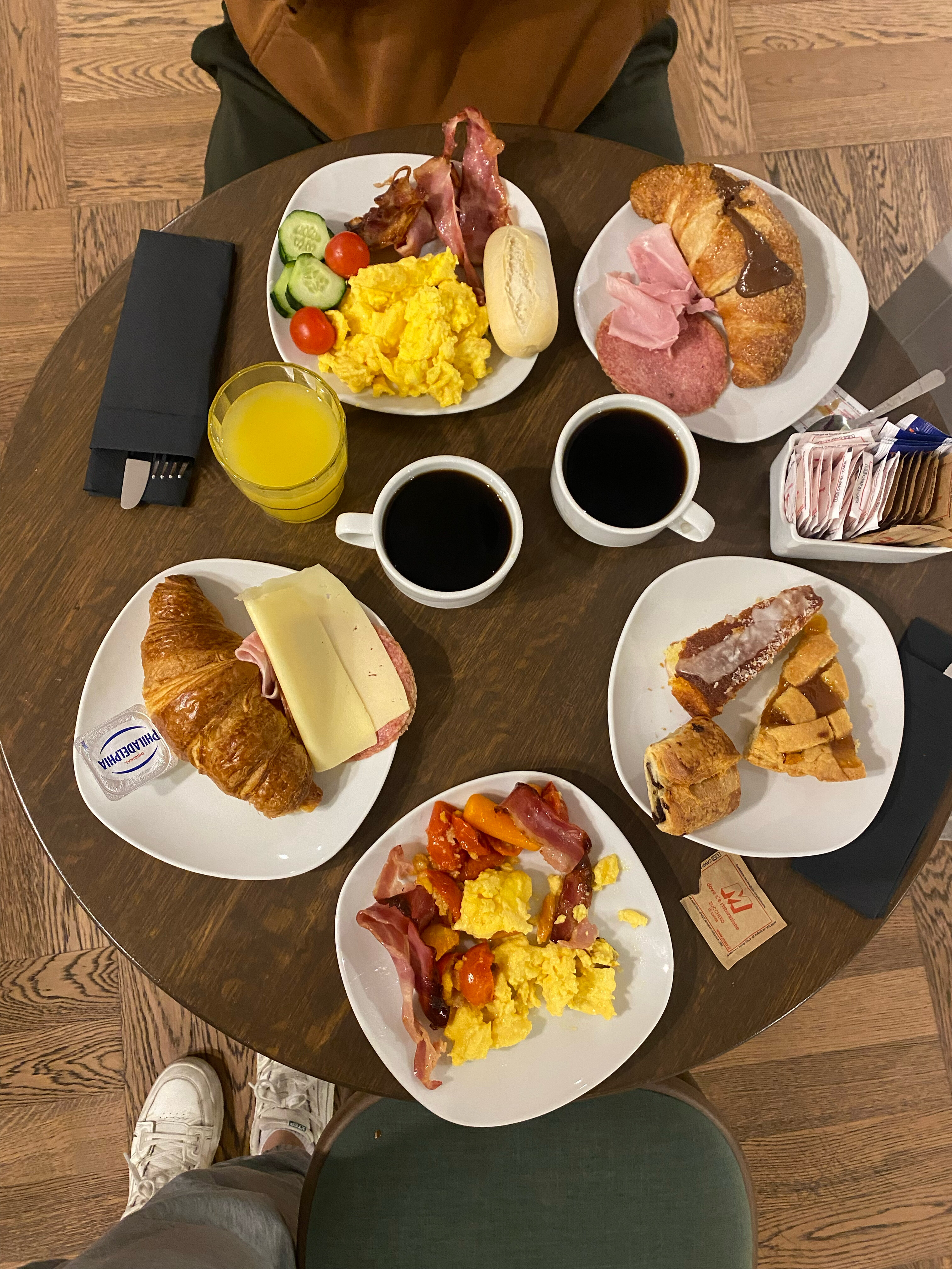 Фото Club House Hotel