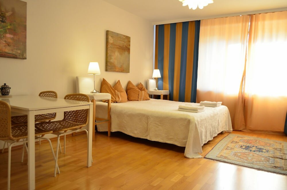 Фото GoVienna Urban Living Belvedere Apartment