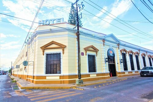 Гостиница Hotel Plaza Mirador в Мериде