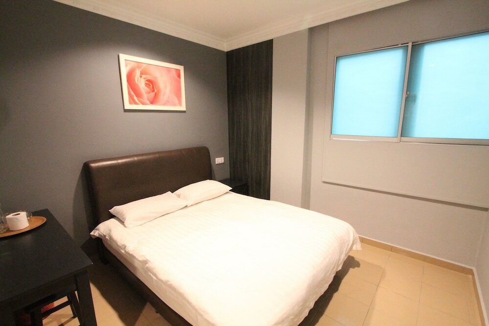 Фото Hotel Station 18