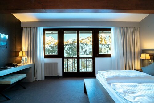 Внешний вид отеля Hotel & SPA Wulfenia Kärnten в Хермагор-Пресеггере Зе, фото 5