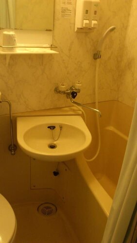 Гостиница Business Hotel Motonakano в Томакомае