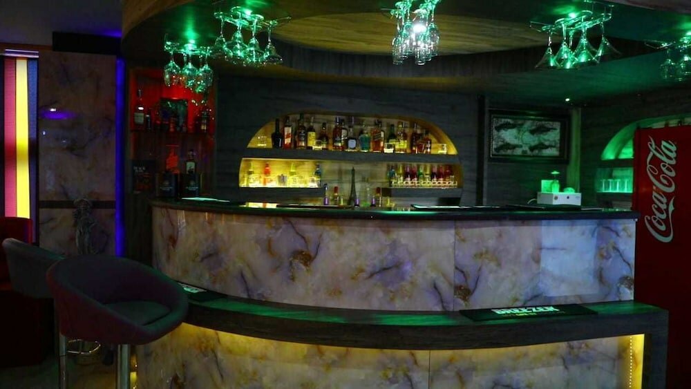 Фото Hotel The Woodz