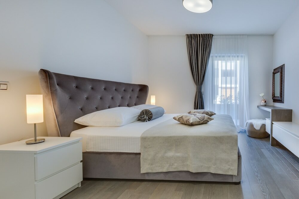 Фото Shell Luxury Residences