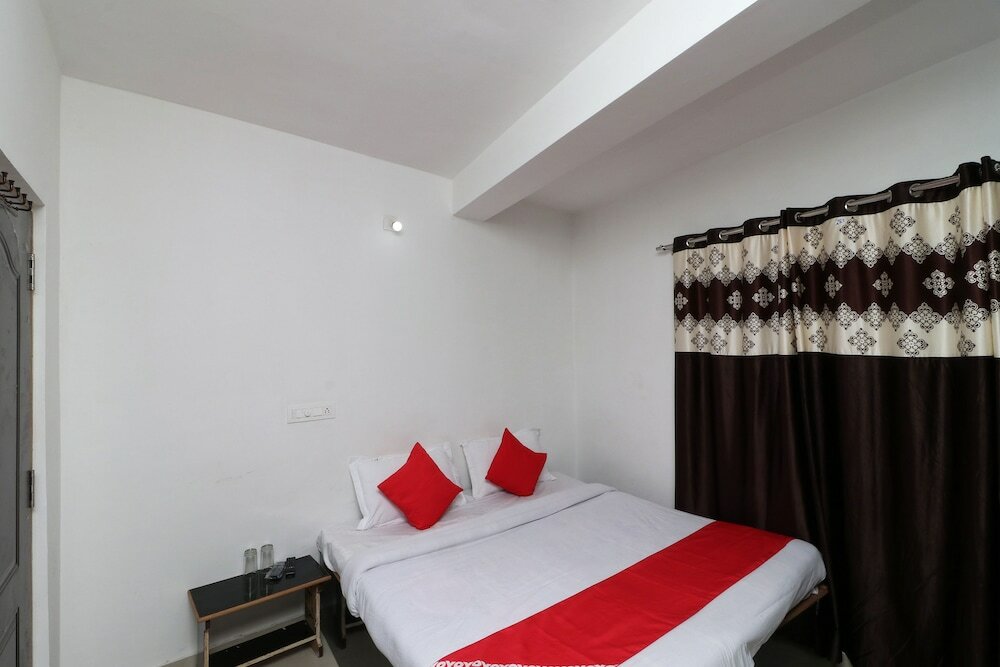 Фото Oyo 29202 Sunny International