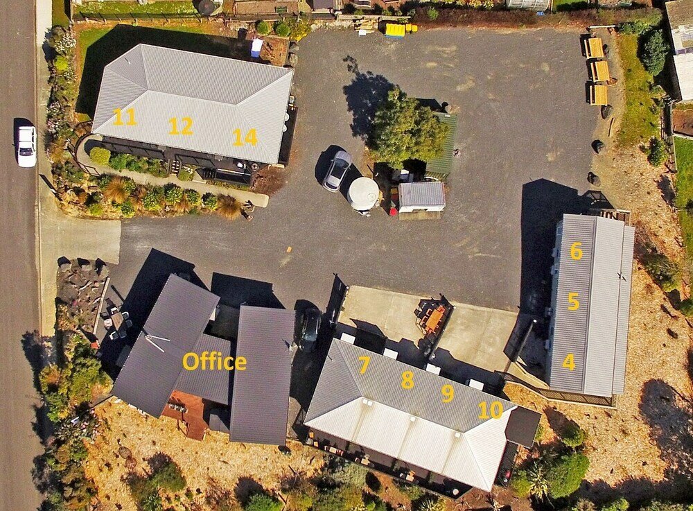 Фото The Kaka Point Motels