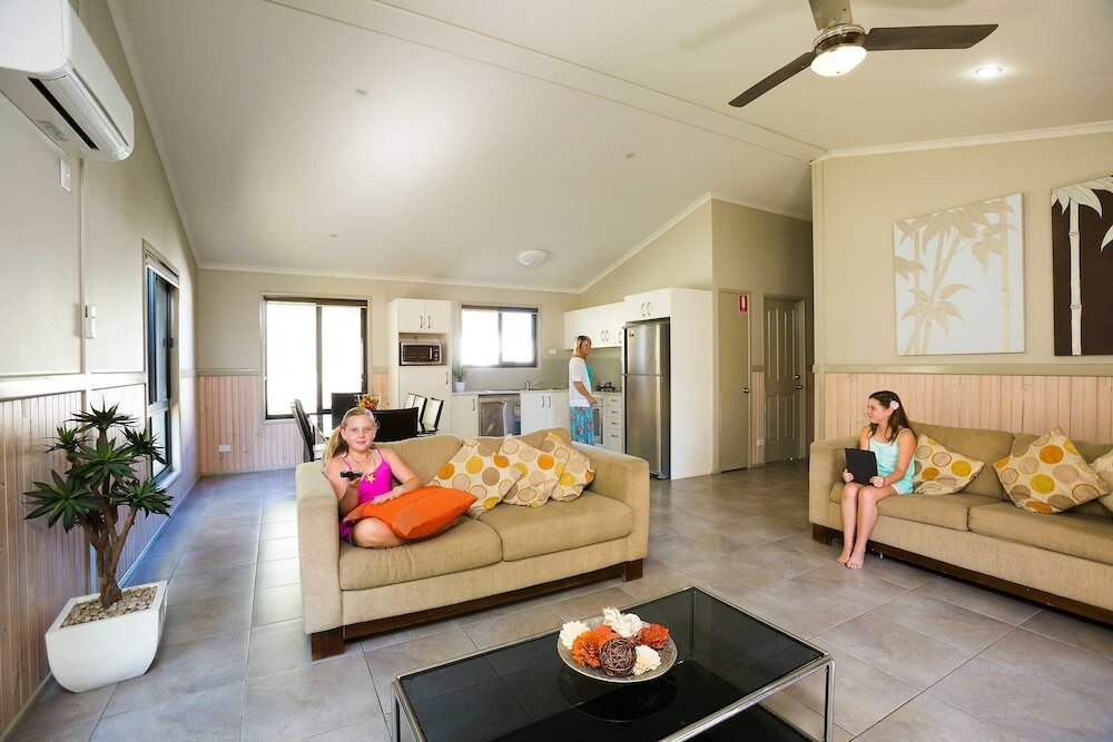 Фото Ocean Beach Tourist Park