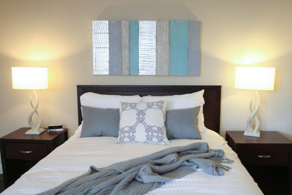 Фото UrHomeInPhilly- Market Street