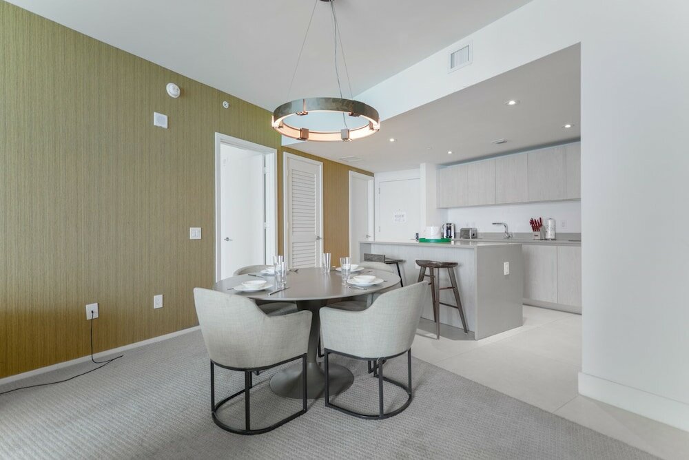 Фото Stunning ocean view condo in Hyde Beach