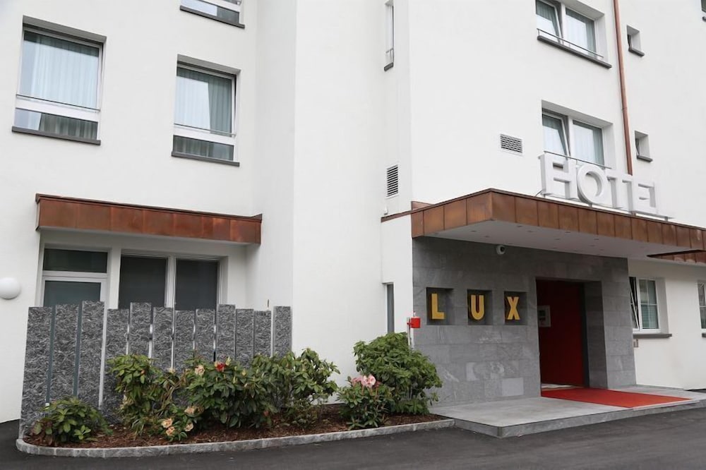 Фото Businesshotel Lux