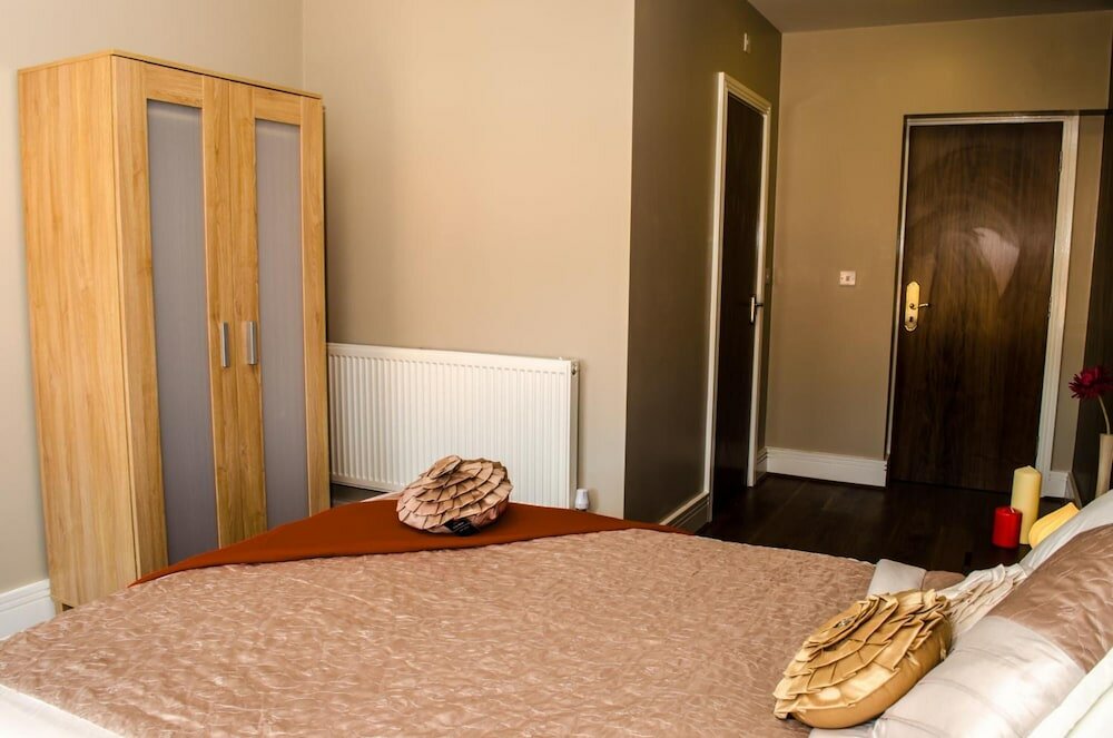 Фото Trivelles Liverpool