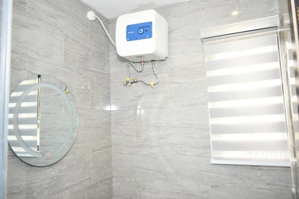 Фото Rush Lagos Hotel Suites And Launge