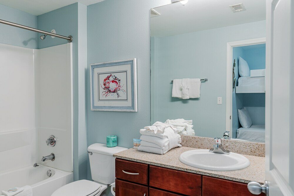 Фото Wharftown Beach and Golf