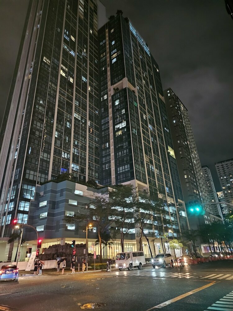 Hotel One Uptown Residence Bgc, Earth, photo