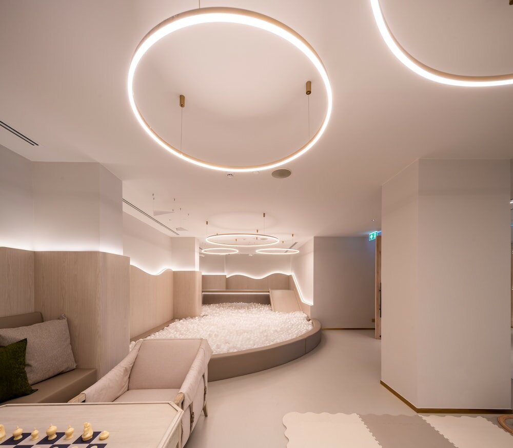 Фото Maison Hotel Bangkok