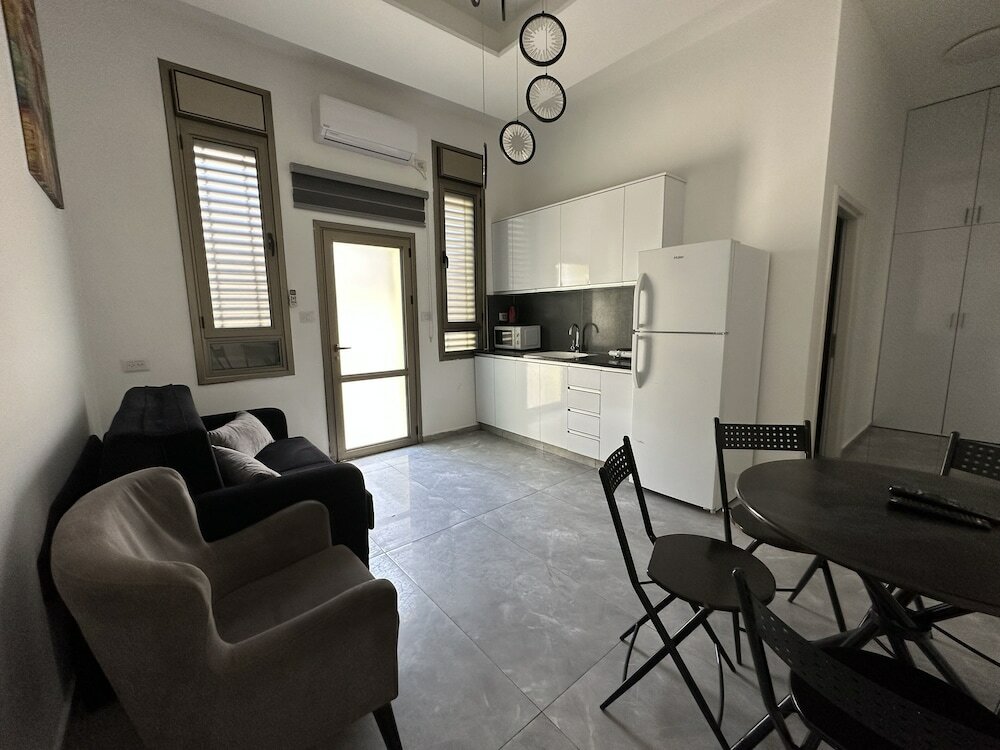 Фото Ha-Yarkon Forty One