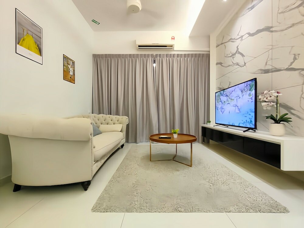 Фото Amberside Country Garden Danga Bay