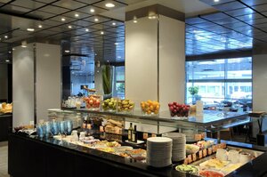 Гостиница Hilton Helsinki Kalastajatorppa