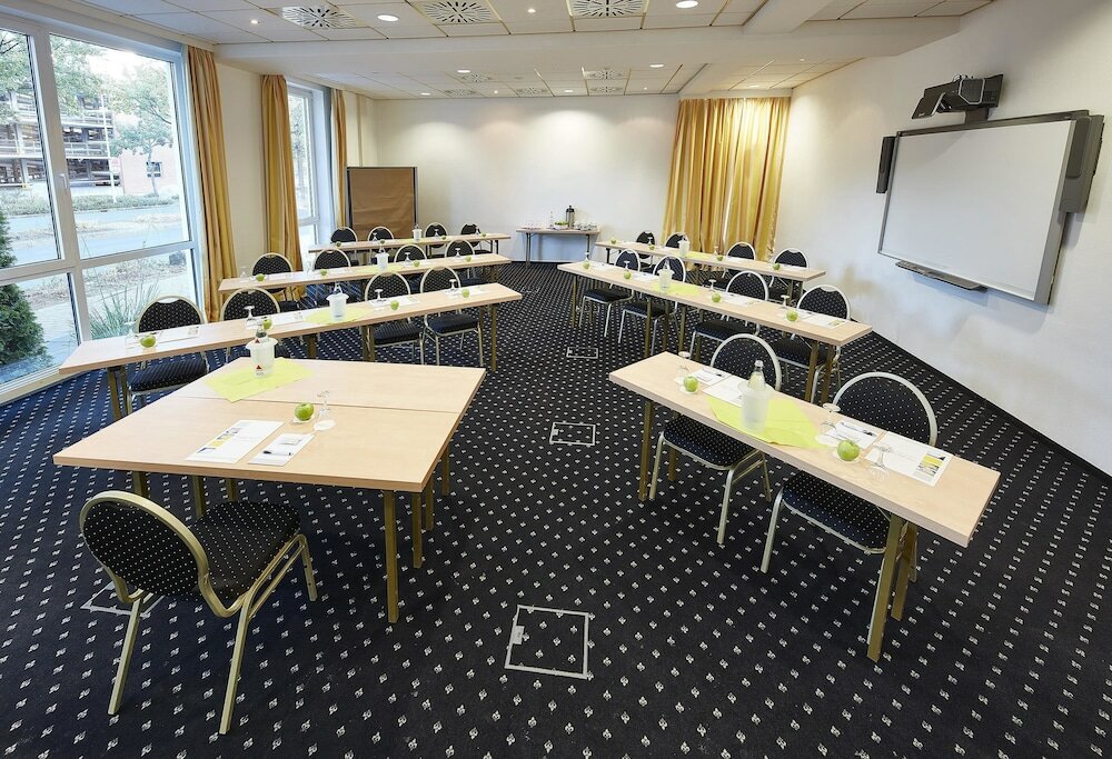 Фото Ghotel hotel & living Göttingen