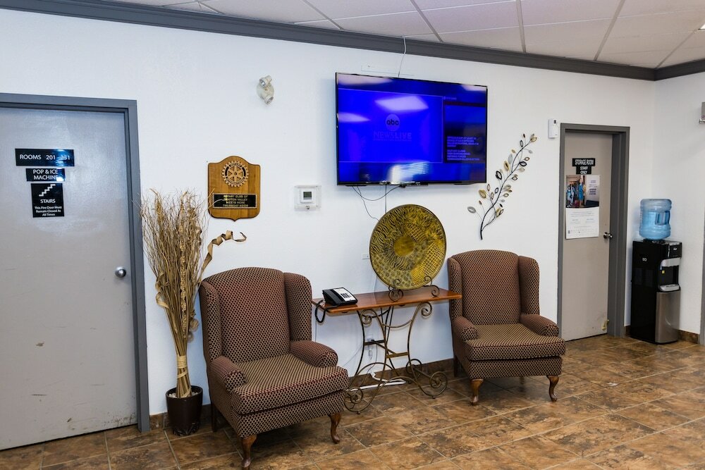 Фото Super 8 by Wyndham Drayton Valley