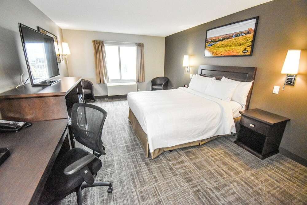 Фото Canad Inns Destination Centre Club Regent Casino Hotel