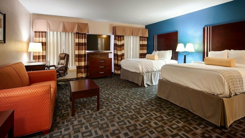 Гостиница Best Western Plus Kalamazoo Suites