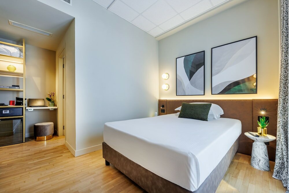 Фото Charlie in Pesaro