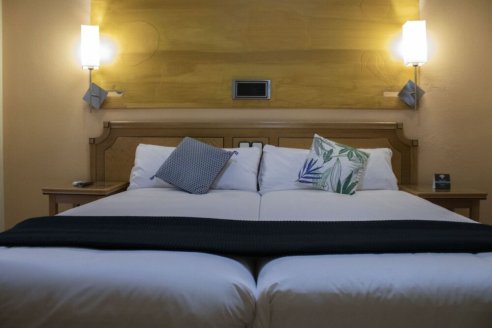 Фото Hotel Alda Centro Zaragoza