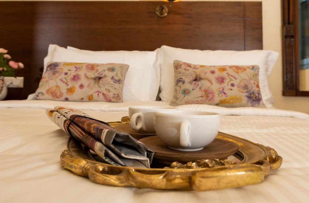 Фото Porto Sisi Hotel Apartments