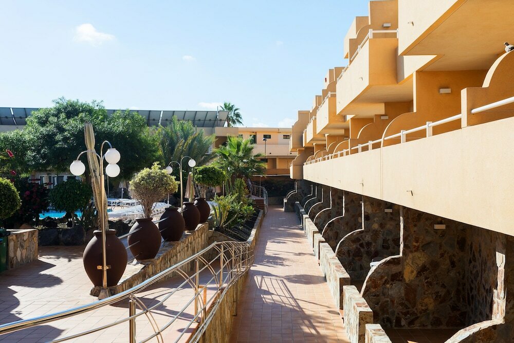 Фото Arena Suite Hotel