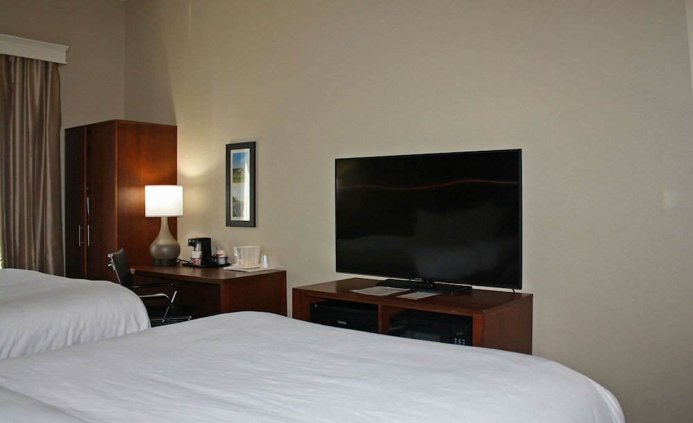 Фото Comfort Inn & Suites Grenada