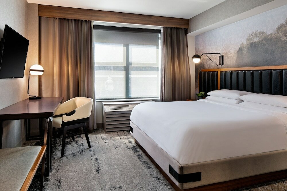 Фото Renaissance Minneapolis Hotel, The Depot