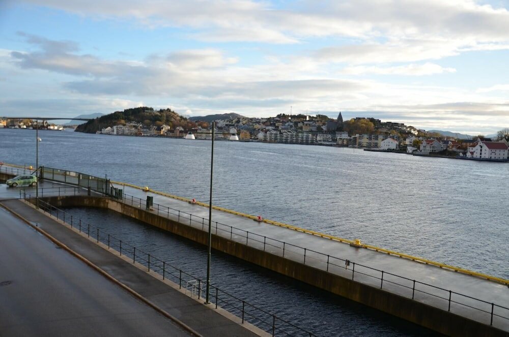 Фото Thon Partner Hotel Storgata