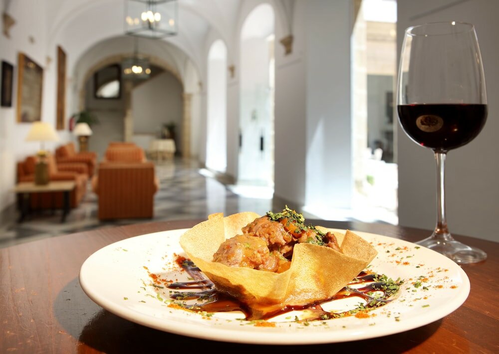 Фото Crisol Monasterio de San Miguel