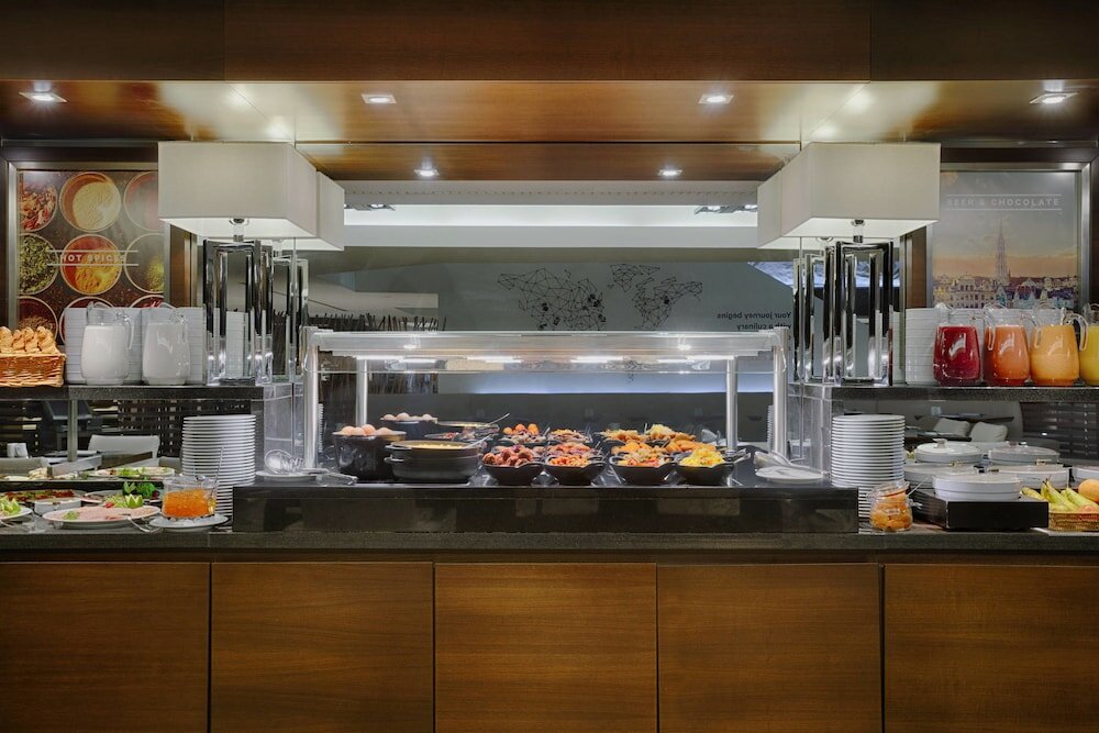 Фото Sheraton Brussels Airport Hotel