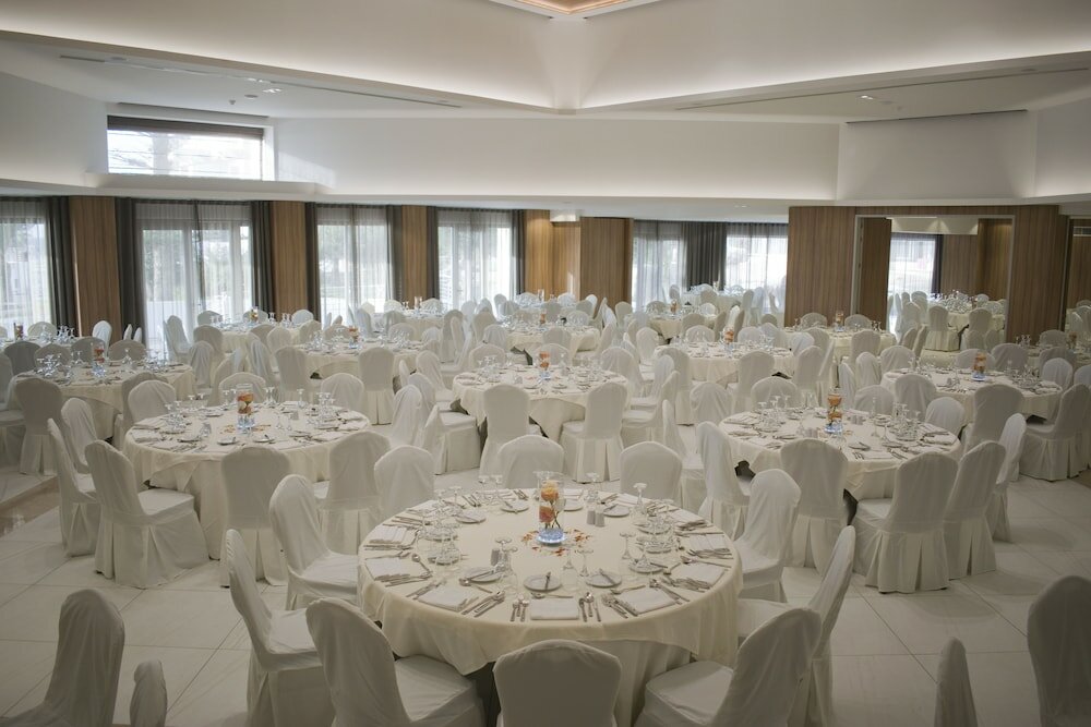 Фото DoubleTree by Hilton Malta
