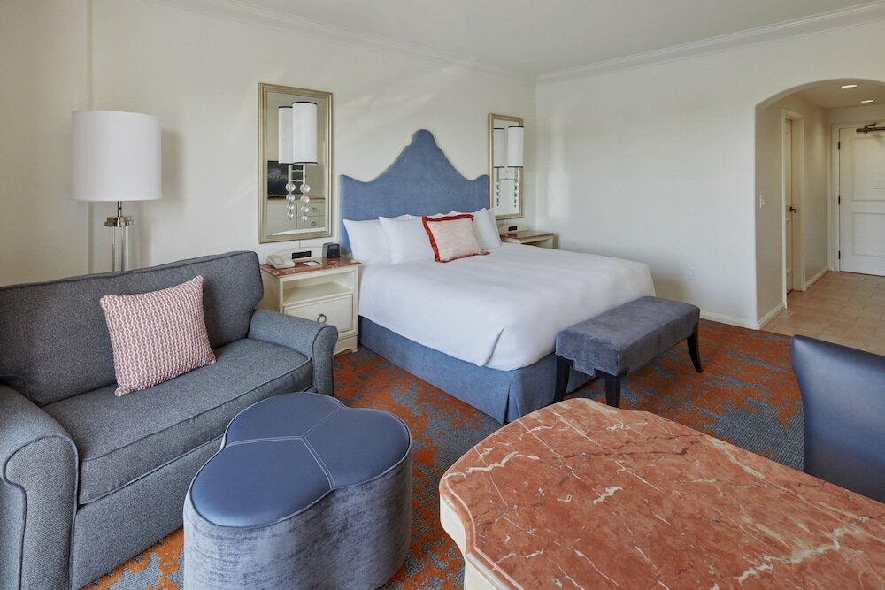 Фото Universal's Loews Portofino Bay Hotel