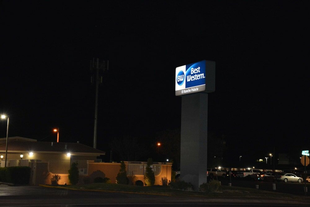Фото Best Western El Rancho Palacio
